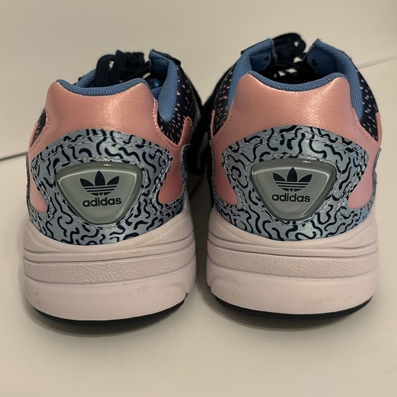 Adidas Falcon Polka Dot Out Loud Sneakers NWOT - Picture 6 of 9